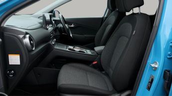 Hyundai KONA PREMIUM