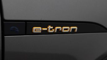 Audi e-tron QUATTRO TECHNIK