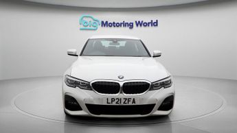 BMW 3 Series 330E M SPORT