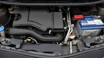 Toyota AYGO VVT-I X-PRESS X-SHIFT