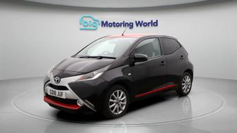 Toyota AYGO VVT-I X-PRESS X-SHIFT