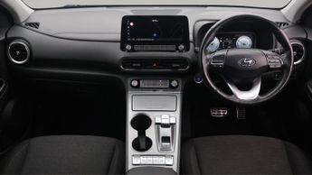 Hyundai KONA PREMIUM