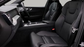 Volvo XC60 RECHARGE T8 ULTIMATE BLACK EDITION AWD