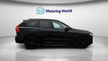 Volvo XC60 RECHARGE T8 ULTIMATE BLACK EDITION AWD