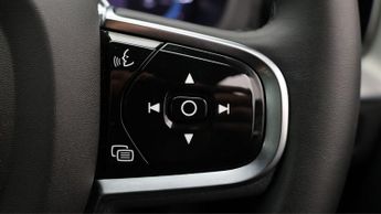 Volvo XC60 RECHARGE T8 ULTIMATE BLACK EDITION AWD