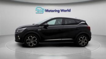 Renault Captur TECHNO E-TECH