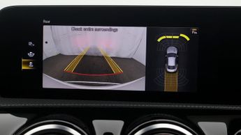 Mercedes-Benz CLA CLA 180 AMG LINE EXECUTIVE