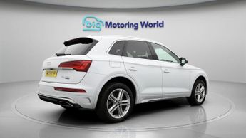 Audi Q5 TFSI E S LINE QUATTRO