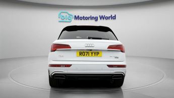 Audi Q5 TFSI E S LINE QUATTRO