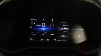 Renault Clio TECHNO E-TECH
