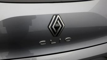 Renault Clio TECHNO E-TECH