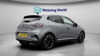 Renault Clio TECHNO E-TECH