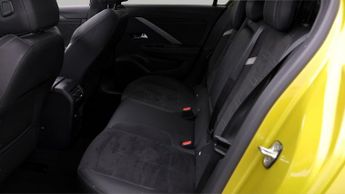 Vauxhall Astra ULTIMATE