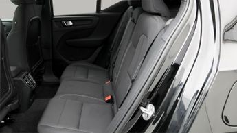 Volvo XC40 RECHARGE PLUS