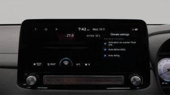 Hyundai KONA PREMIUM