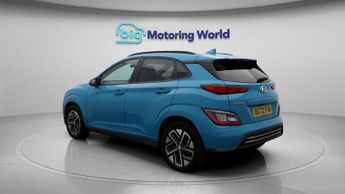 Hyundai KONA PREMIUM
