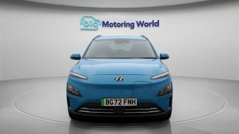 Hyundai KONA PREMIUM