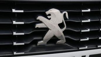 Peugeot 208 PURETECH ALLURE PREMIUM PLUS S/S