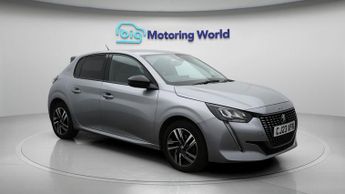 Peugeot 208 PURETECH ALLURE PREMIUM PLUS S/S