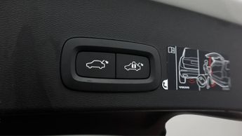 Volvo XC40 RECHARGE T4 INSCRIPTION