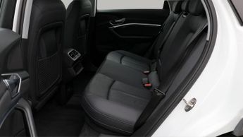 Audi e-tron QUATTRO BASE