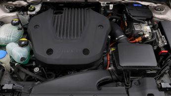 Volvo XC40 RECHARGE T4 CORE