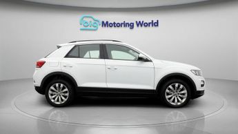 Volkswagen T-Roc SE TSI EVO DSG