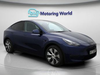 Tesla Model Y LONG RANGE AWD