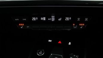 Audi Q4 e-tron S LINE