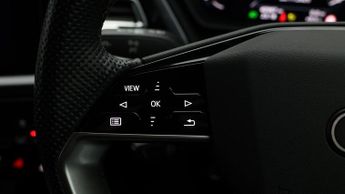 Audi Q4 e-tron S LINE