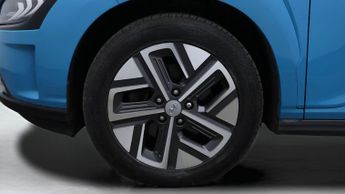 Hyundai KONA PREMIUM