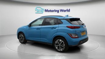 Hyundai KONA PREMIUM