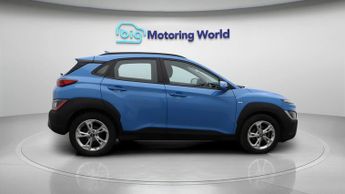 Hyundai KONA T-GDI SE CONNECT