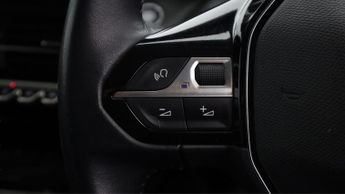 Peugeot E-2008 ALLURE