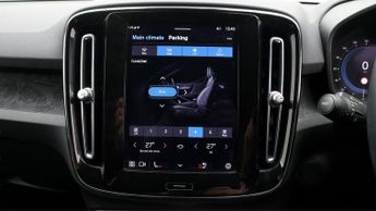 Volvo XC40 RECHARGE PLUS