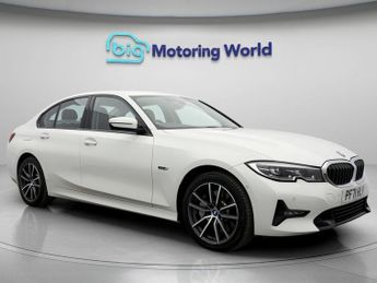BMW 330 330E SPORT PRO