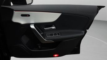 Mercedes-Benz CLA CLA 200 AMG LINE PREMIUM