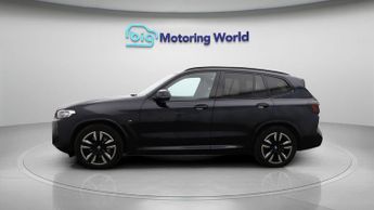 BMW iX3 M SPORT