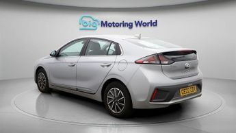 Hyundai IONIQ PREMIUM