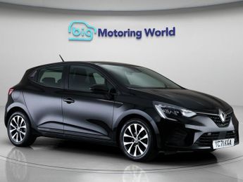 Renault Clio ICONIC TCE