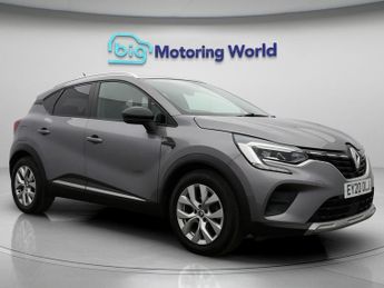 Renault Captur ICONIC TCE