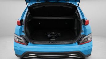 Hyundai KONA PREMIUM