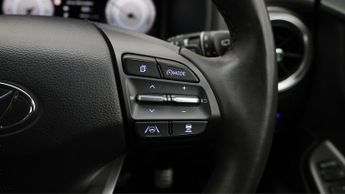 Hyundai KONA PREMIUM