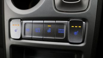 Hyundai KONA PREMIUM