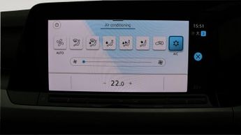 Volkswagen Golf LIFE ETSI DSG