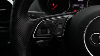 Audi Q2 TFSI S LINE BLACK EDITION