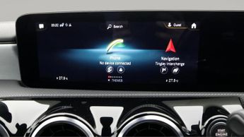 Mercedes-Benz CLA CLA 200 AMG LINE