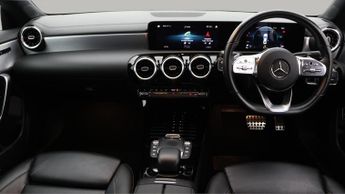 Mercedes-Benz CLA CLA 200 AMG LINE