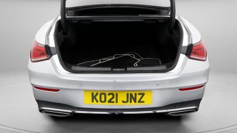 Mercedes-Benz CLA CLA 200 AMG LINE