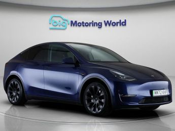 Tesla Model Y LONG RANGE AWD